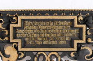 Postament mit Darstellung der Stifterfamilie, Pastell auf Holz © Dipl. Rest. Arne Mai