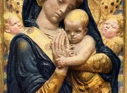 Donatello, Madonna und Kind mit vier Cherubim, um 1440/45, Keramik, ursprünglich gefasst, Zustand vor 1945 © Staatliche Museen zu Berlin, Skulpturensammlung und Museum für Byzantinische Kunst